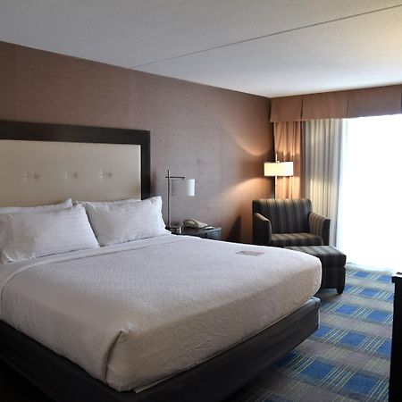 Holiday Inn Akron-West By Ihg Montrose Bagian luar foto