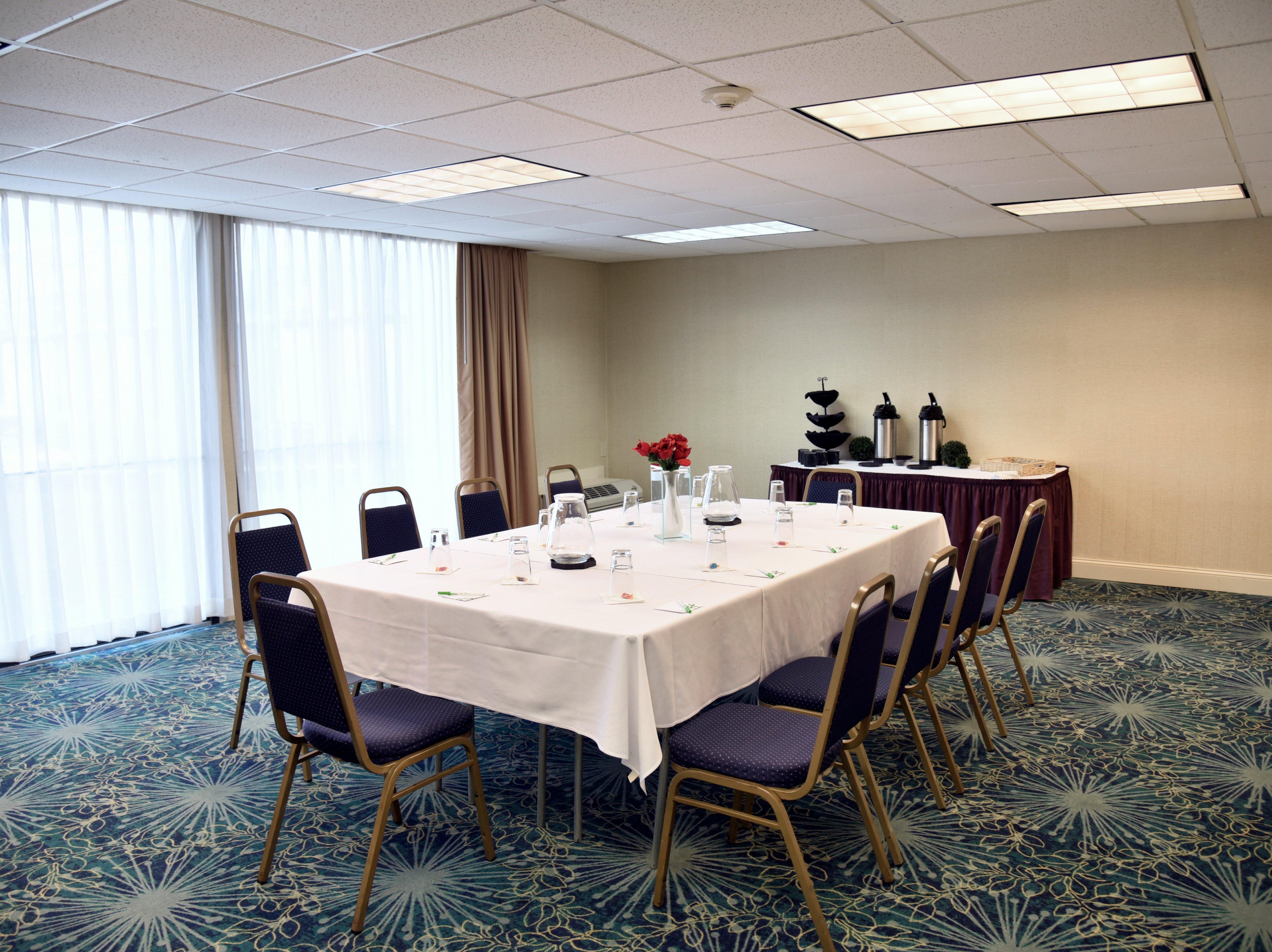 Holiday Inn Akron-West By Ihg Montrose Bagian luar foto