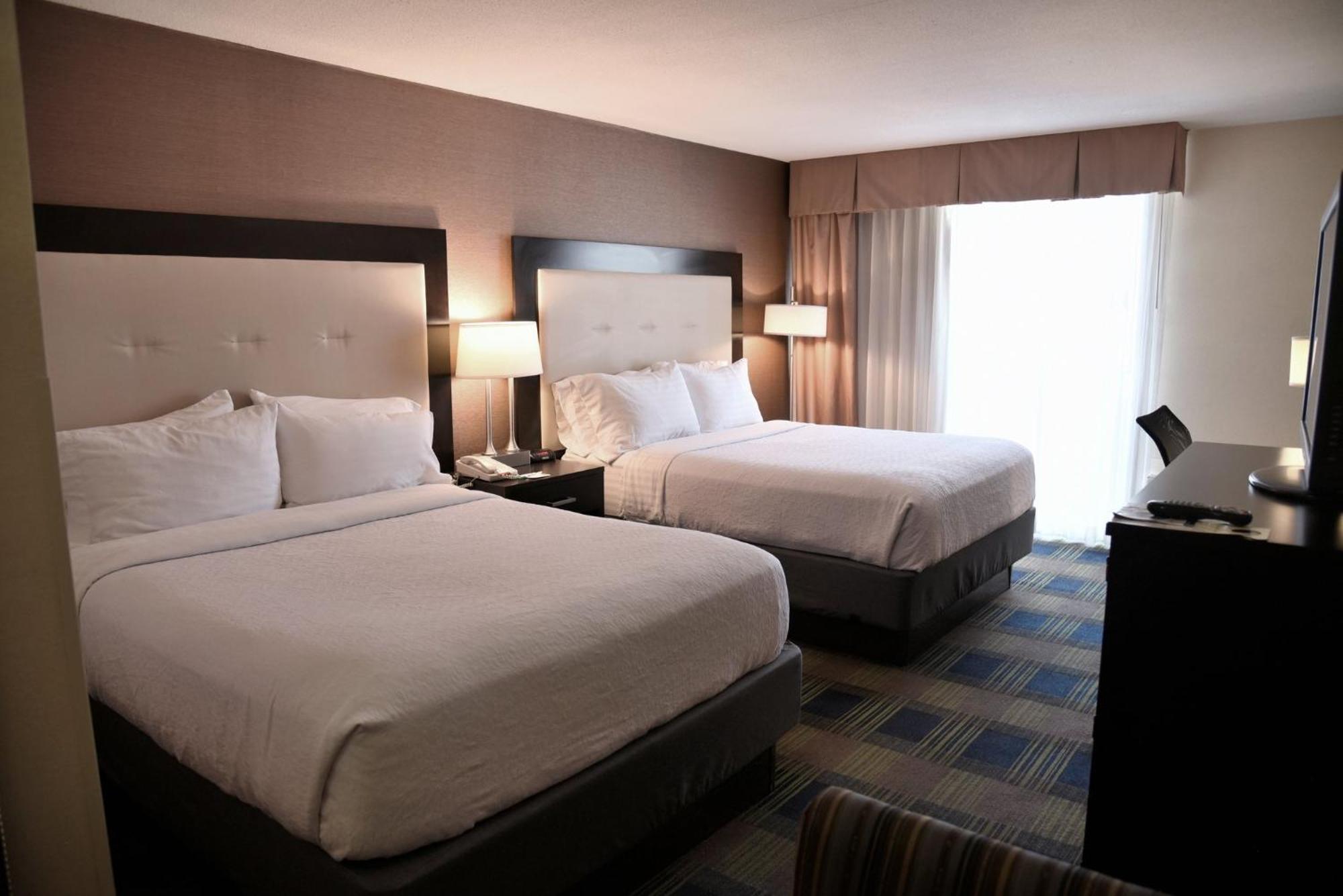 Holiday Inn Akron-West By Ihg Montrose Bagian luar foto