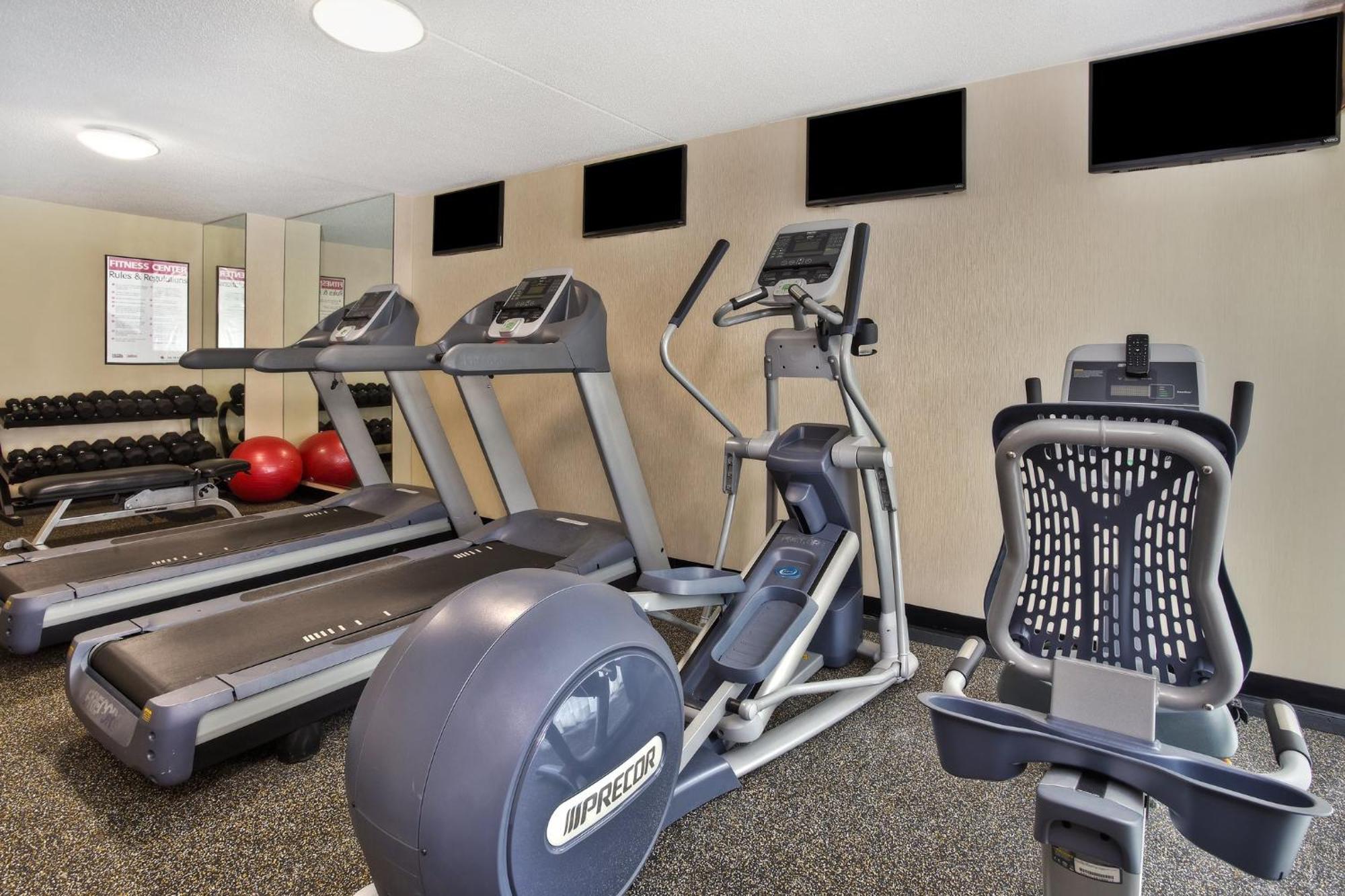 Holiday Inn Akron-West By Ihg Montrose Bagian luar foto