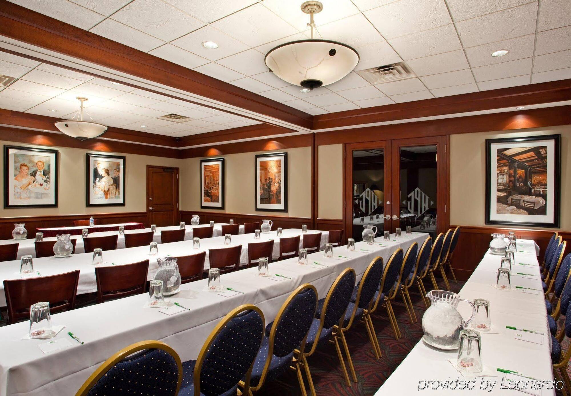Holiday Inn Akron-West By Ihg Montrose Bagian luar foto